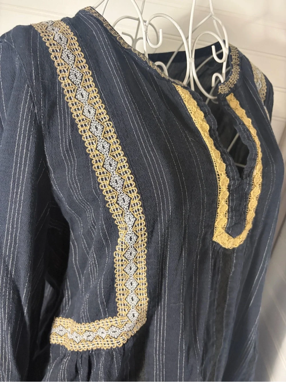 J.Jill Navy Embroidered V-Neck Peasant Top - Picture 6 of 9